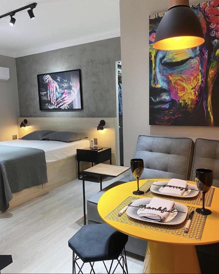 Studio Moderno - Jardins: Cama Queen, Ar E Garagem São Paulo Exteriör bild